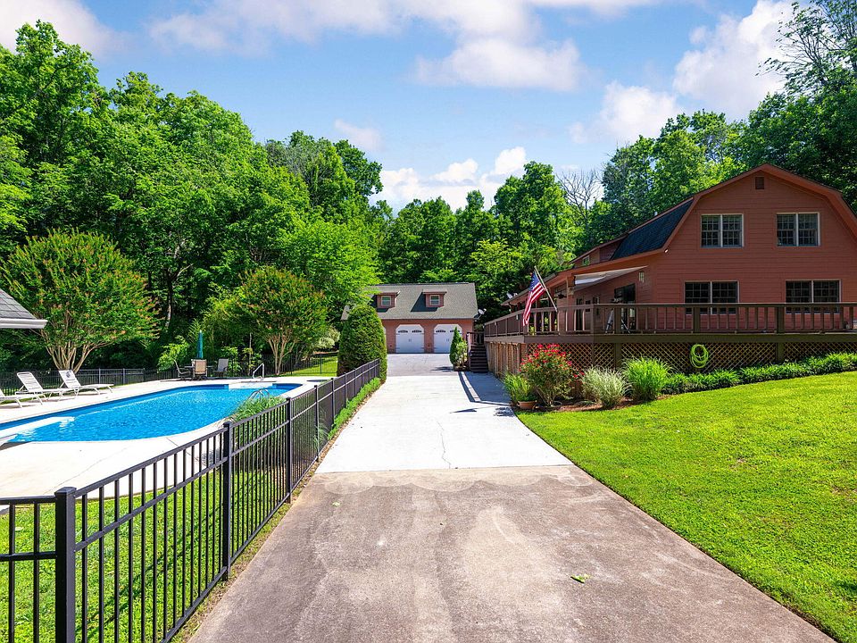 1st image of 2031 Manning Mill Rd