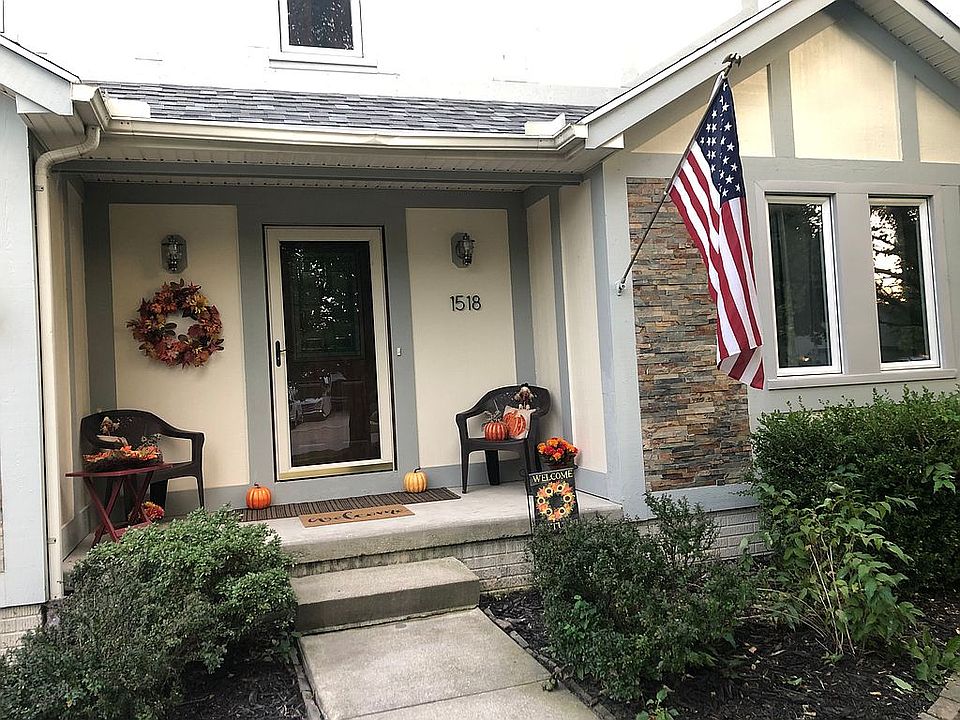 1st image of 1518 Logan Ln