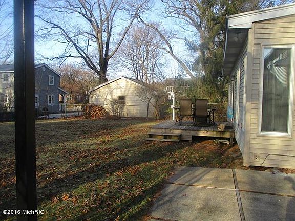 5th image of 508 Ottawa Ave