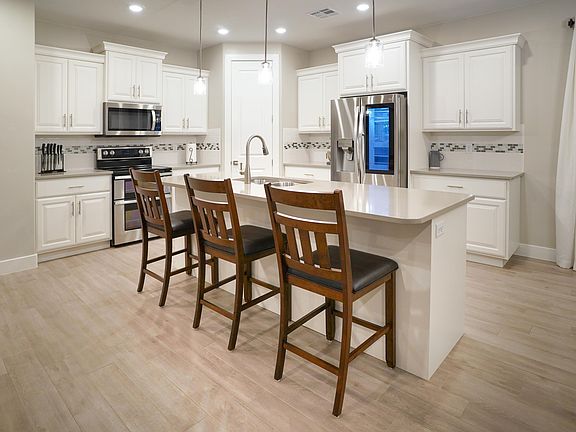 3rd image of 419 W Camino Oso Dr