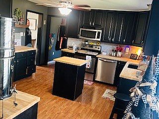 3rd image of 147 Misty Ln