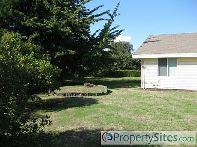2nd image of 2801 Hewitt Dr
