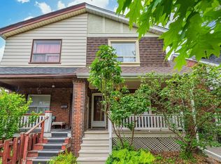 619A Manning Ave, Toronto, ON M6G 2W1