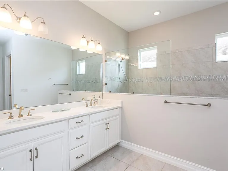 14656 Kelson Cir — Photo 50