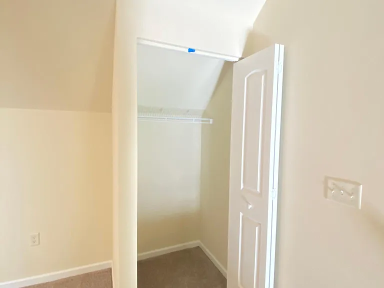 20 Skip Ln — Photo 19