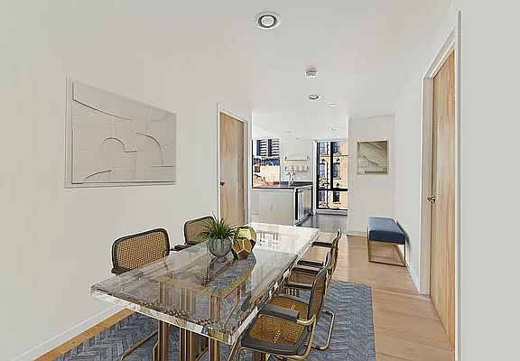 4th image of 1595 Lexington Ave APT 5E