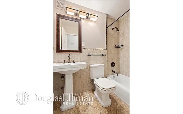 Rented by Douglas Elliman | media 39