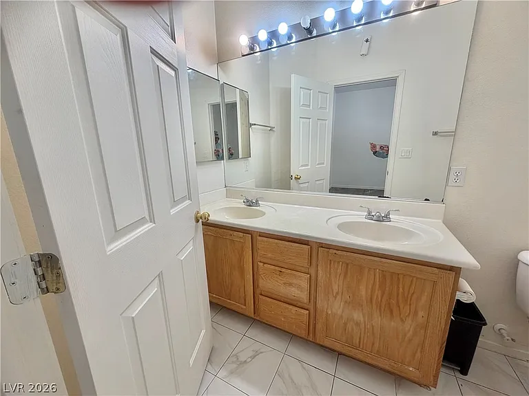 8234 Heather Rock Ct — Photo 10