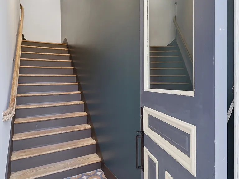 201 Main St #2 — Photo 18
