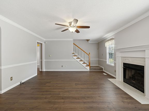 4th image of 106 Jade Ct