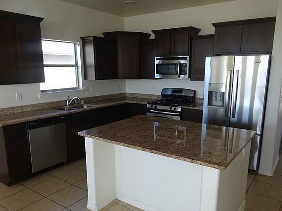 5th image of 12328 Stansbury Dr