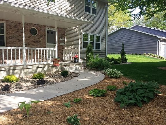3rd image of 3708 Panther Ln