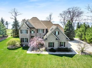 1716 N Darling Ln, Glenn, MI 49416