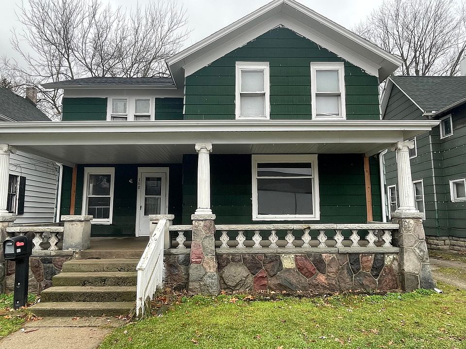 1st image of 108 Cherry St