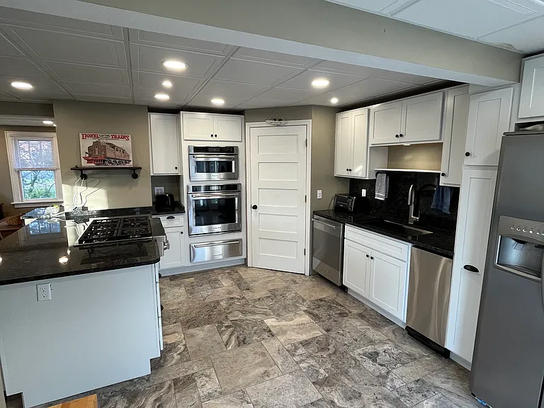 2768 Tri County Hwy — Photo 5