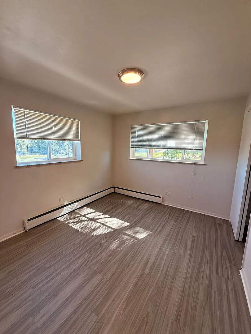 5532 S Grant St. — Photo 4