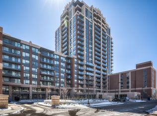 18 Uptown Dr #C208, Markham, ON L3R 5M5
