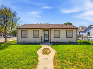 133 Oleander Ave, Lemoore, CA 93245