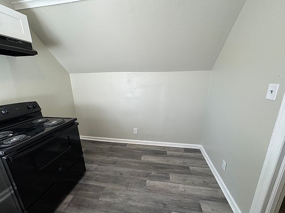 4th image of 488 Norwood St Floor 3