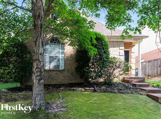 8687 Rogers Park Ave, Cordova, TN 38016