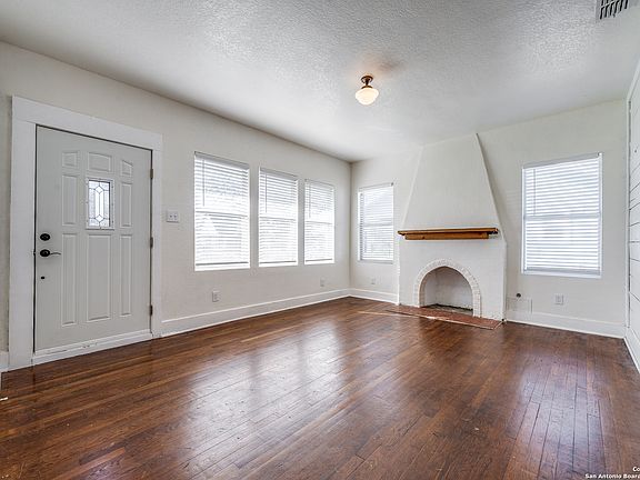 3rd image of 1423 Schley Ave