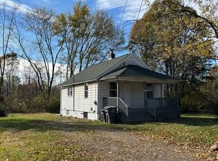 2411 Bott St, Youngstown, OH 44505