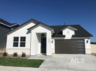 598 N Hiltonhead Dr, Eagle, ID 83616