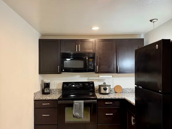 1041 N 25th Pl #3, Phoenix, AZ 85008