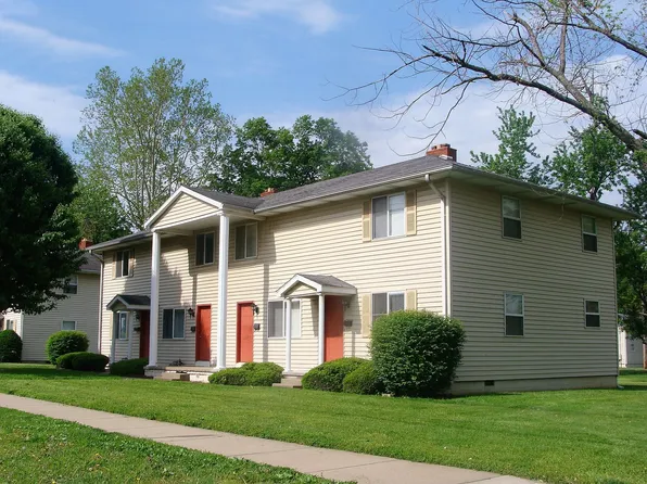 Colonial Manor Apartments