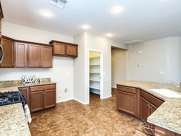 5th image of 3365 N San Marin Dr