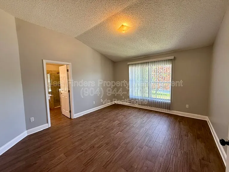 3139 Mountain Ash Rd — Photo 17