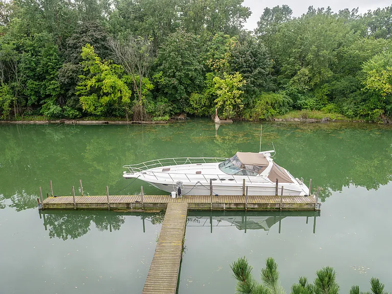 Grayhaven Marina Village - Apartments & Townhomes — Photo 35