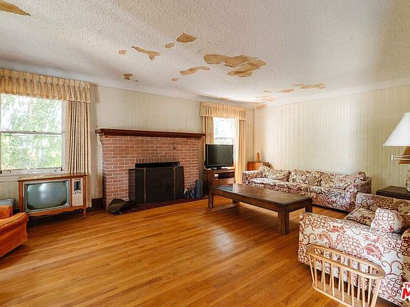 4th image of 354 21st St