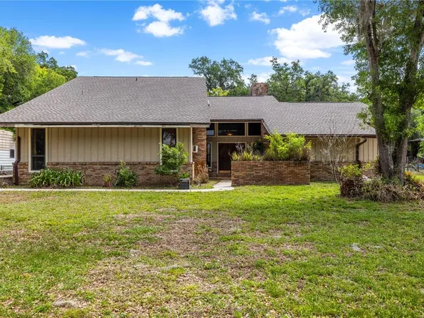 3308 Cooper Rd, Plant City, FL 33565