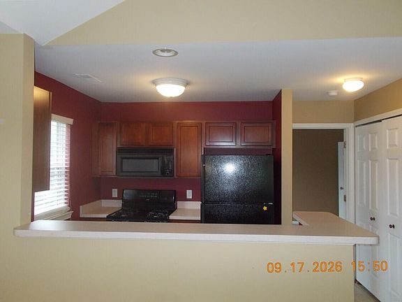 3rd image of 3208 Primrose Ln