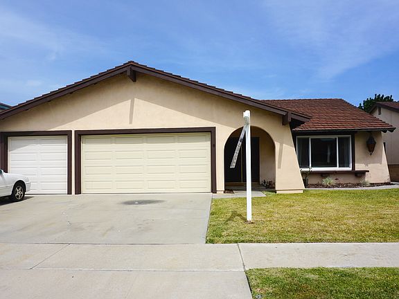 2nd image of 11810 La Cima Dr