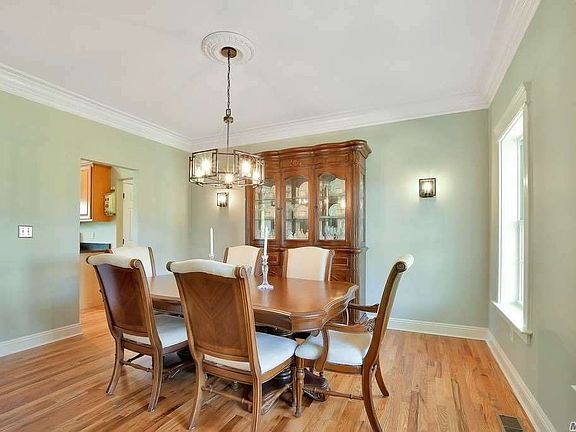 4th image of 61 Sweetgum Ln