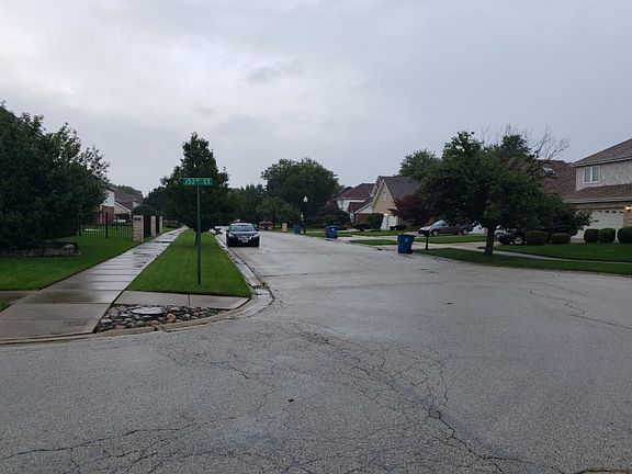5th image of 863 E 153rd Ct