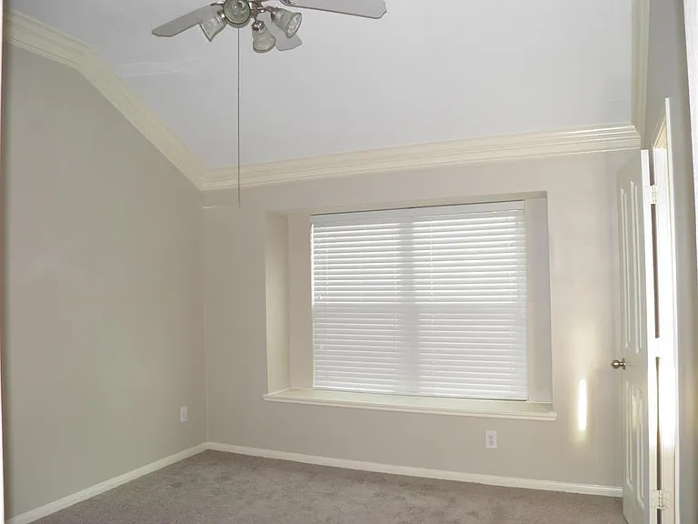 12827 Mills Breeze Dr — Photo 7