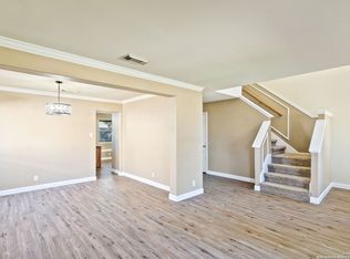 1033 Sandy Ridge Cir, Schertz, TX 78154