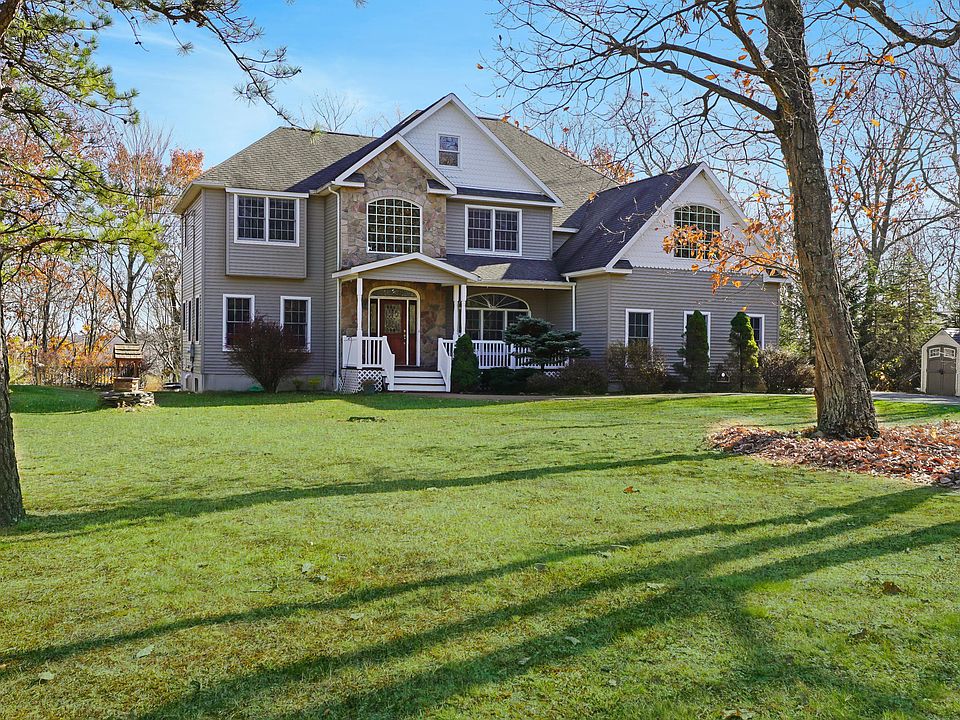 1st image of 111 Highland Dr