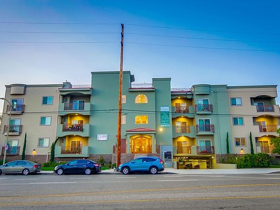 5th image of 17825 Devonshire St APT 206