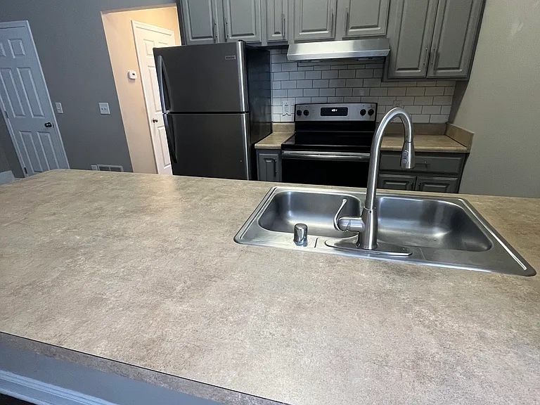 727 Bakewell St #6 — Photo 3