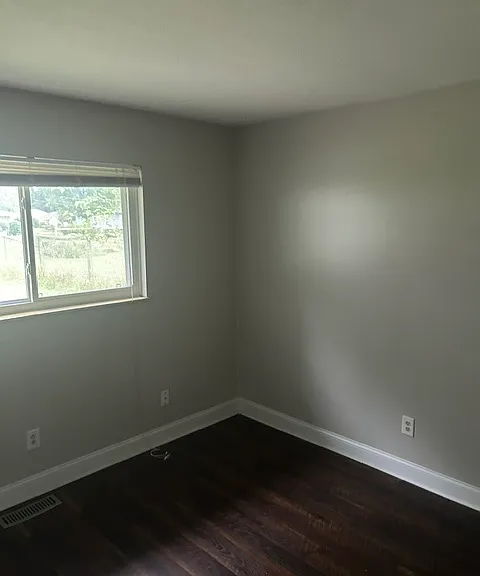 18800 Whitney Rd — Photo 10