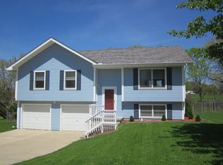 506 Mallard Pl, Plattsburg, MO 64477