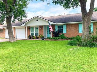 7411 Marinette Dr, Houston, TX 77074