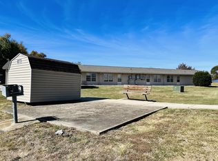709 E Woodland St #10900628, Belle, MO 65013