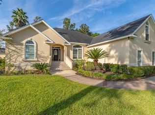 371 Oak Grove Island Dr, Brunswick, GA 31523