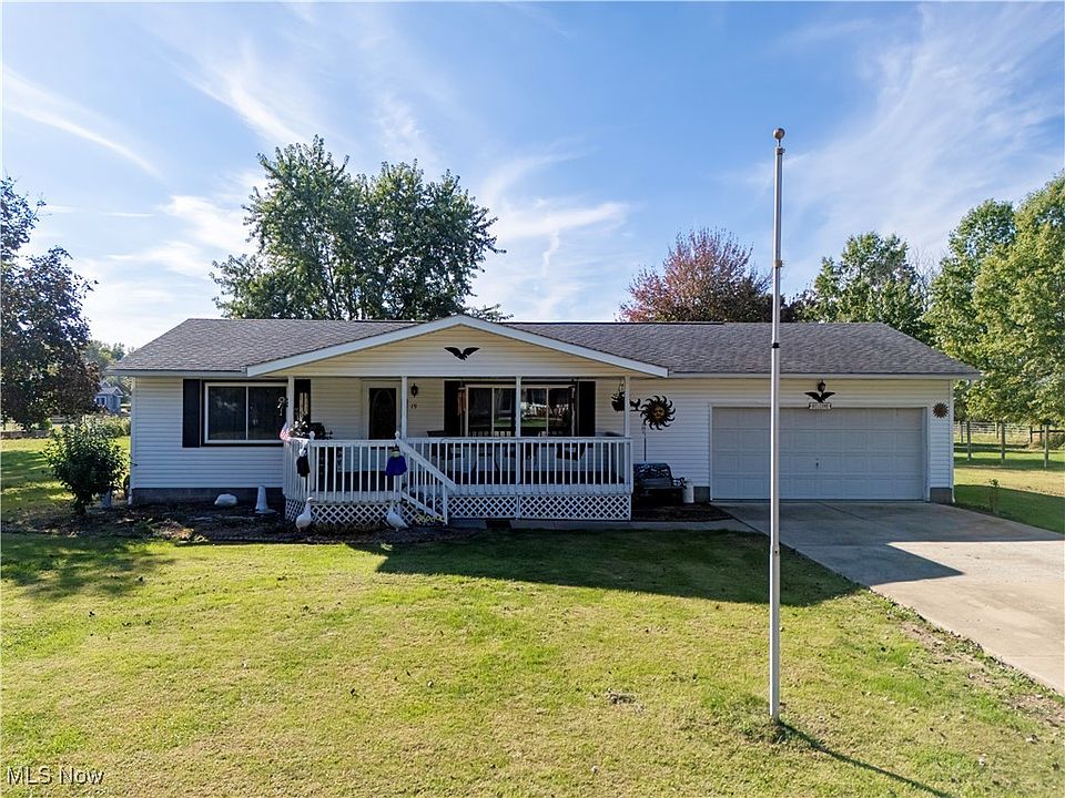 1st image of 19 Gloria Ave