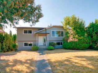 15556 100th Ave, Surrey, BC V3R7S4